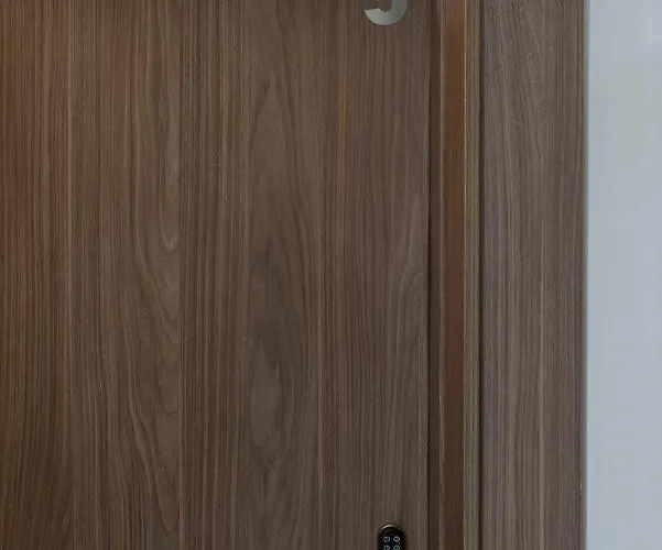 Dau Apartman
